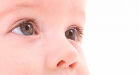 Perkembangan Penglihatan Bayi